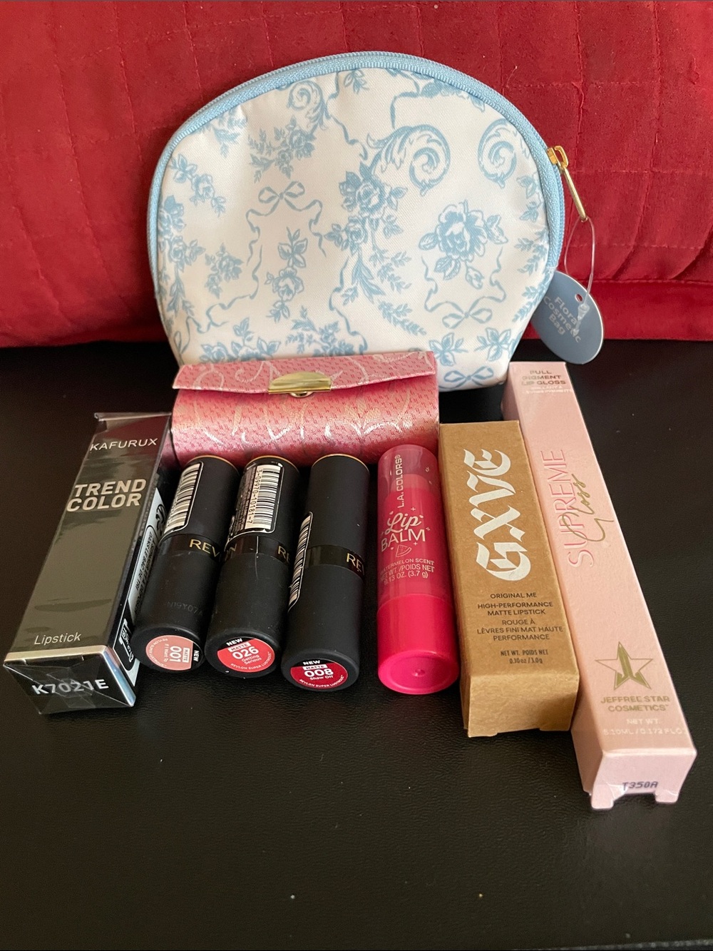 Revlon - Jeffery Star Lipstick & Gloss Lipstick Holder, Beauty Bag